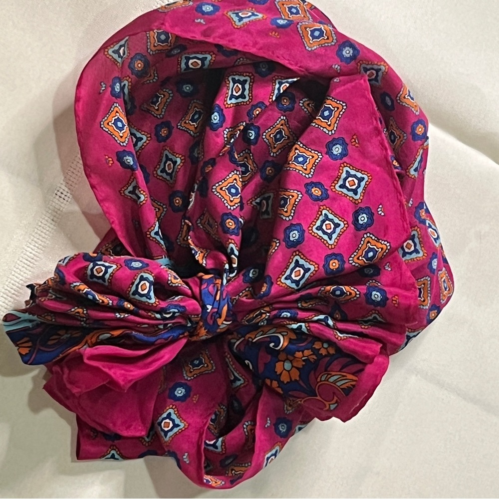 Vintage Silk Scarf The Specialty House 1980s